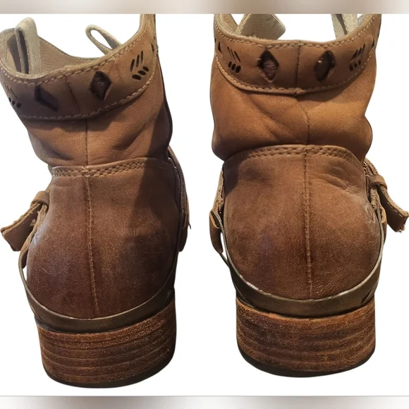 UGG Australia Austin Western Ankle Boota Booties Size 8 - Picture 4 of 9